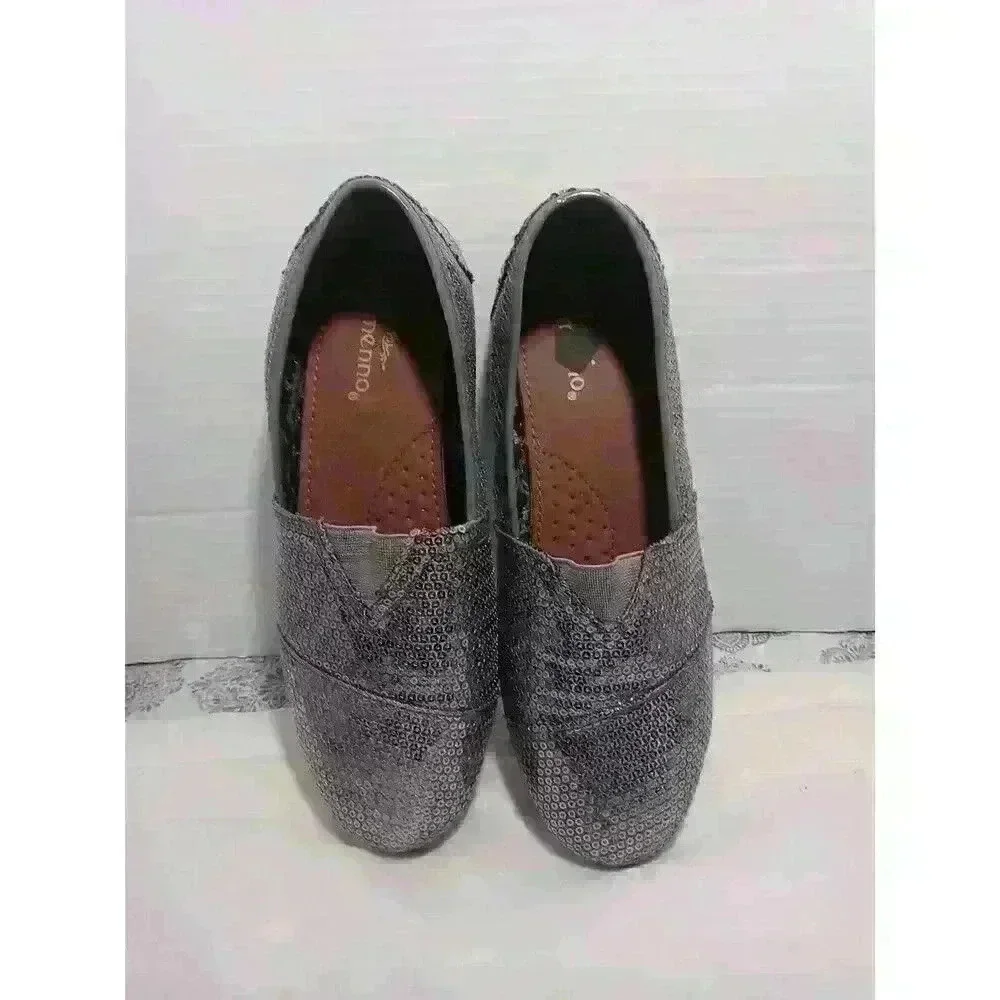 Vintage Ellemenno Size 6.5 Pewter Sequin Slip On Loafer‎ Moccasin - Picture 3 of 8